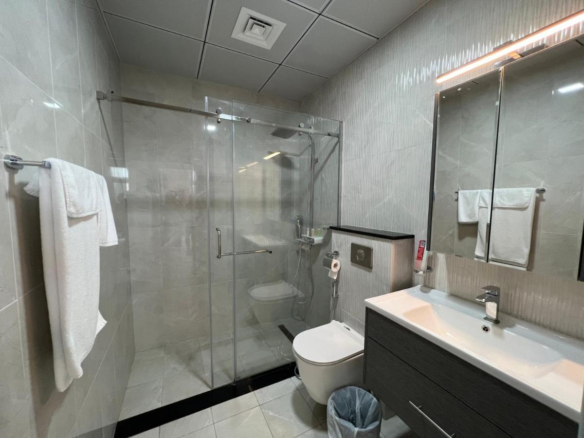 Penrose Place Dubai Jvc Ngoại thất bức ảnh
