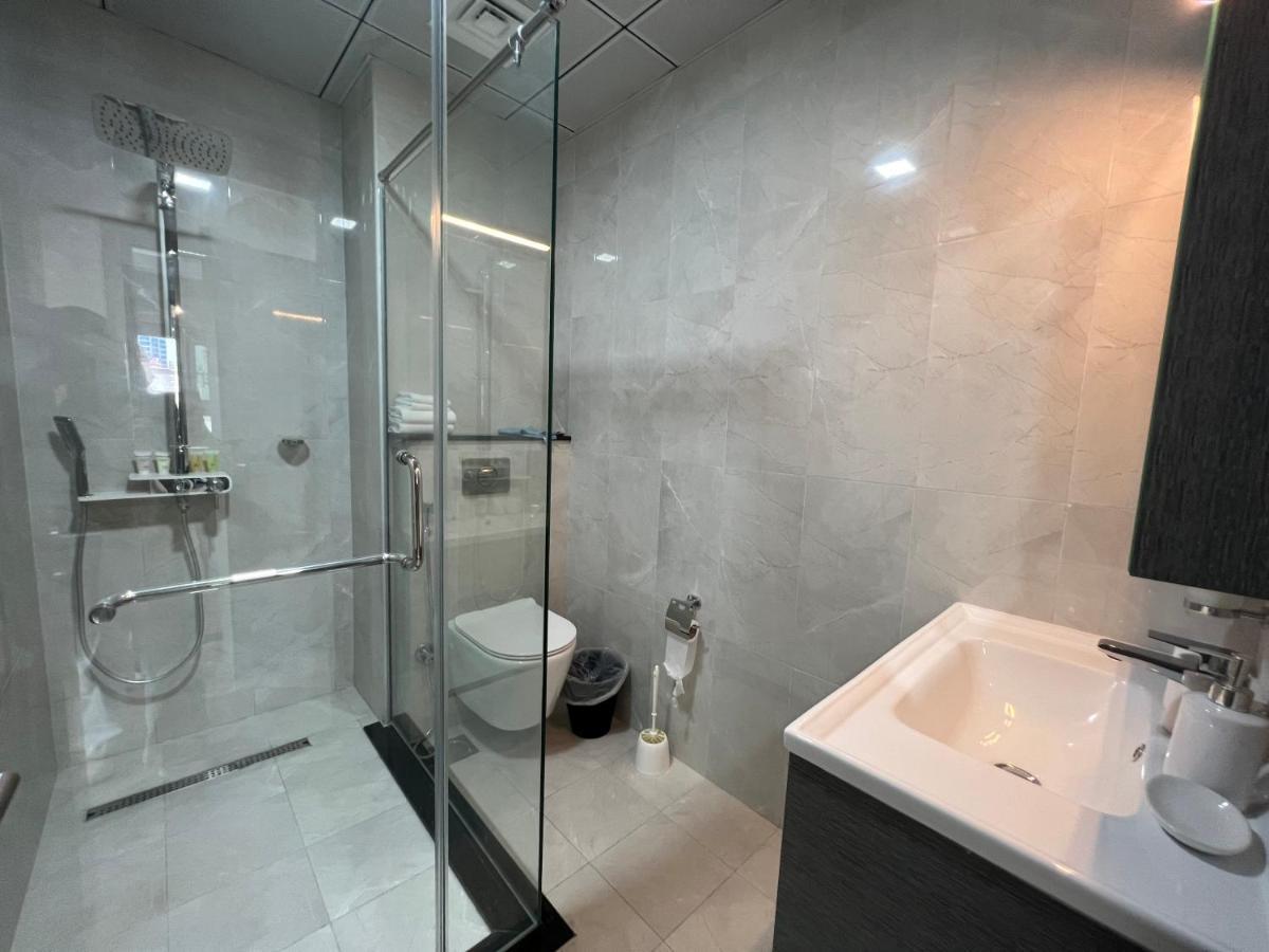 Penrose Place Dubai Jvc Ngoại thất bức ảnh